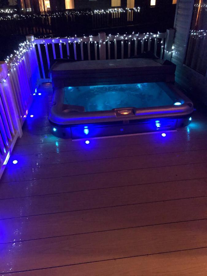 Luxury Lakeside Lodge L2 With Hot Tub Situated At Tattershall Lakes Country Park Kültér fotó